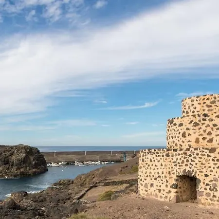 Casa Corralito - 2 Bedrooms, Rooftop Sea View *